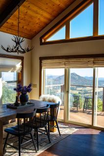Wild Moon Ranch Pickleball, Cedar Tub & Views - 2