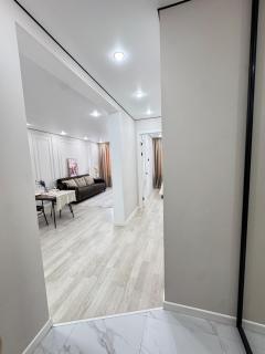 Bright apartment with modern renovation 5 Minutes from MEGA Mall - 3