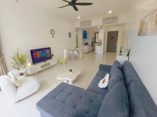 Rooftop Pool, Up to 6 Pax, 2 Bedrooms, 2 Bathrooms, 2 Car Parks by Star Home - 8