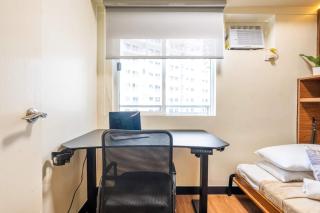 Prime 2-BR apartment near major business districts - 1