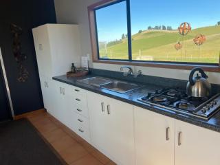 Have it all! Off the Grid Lake Opuha - 6