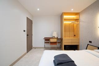 Townhouse at Sathu Pradit road - 9