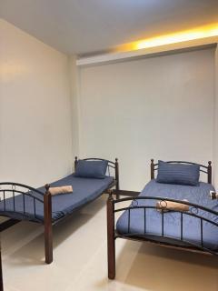 C7 Hotel with beach front access - 6