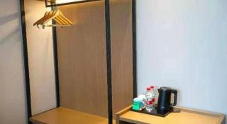 Green Tree Inn Henan Jiyuan Tiantan Road Xinyao Plaza - 7