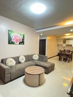 C7 Hotel with beach front access - 9
