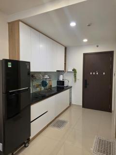 Spacious & Elegant Loft - 7