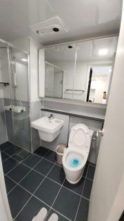 Central Height Apartment Royal - 8