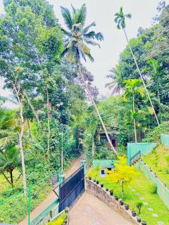 Hill Top Villa Kandy - 3