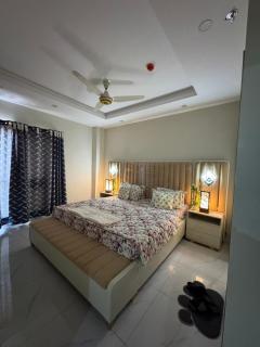 Euor 1BHK - 8