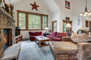 Private Townhome Close to Ski Back and Hot Tub townhouse - 7