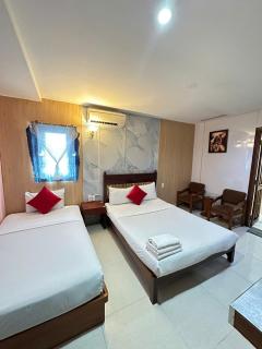 Valen Hotel - Bui Vien Street - 3