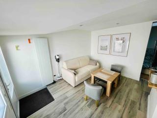 Maisonnette, entrée indépendante - 9