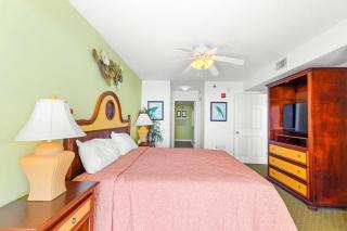 Crescent Shores N 1204 - 3