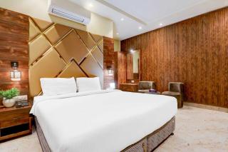 Townhouse Oak Amity University Patna Formerly The Golden Crown - 2