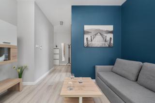 Odra Tower Apartments with FREE GARAGE Wroclaw by Noclegi Renters - 1