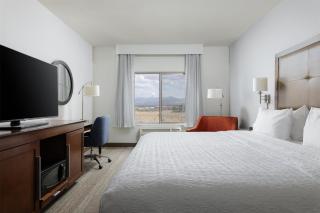 Hampton Inn & Suites Palmdale - 3