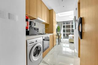 Elegant Studio Retreat in the Heart of Dubai - 3