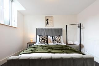 Ideal For Contractor - Long Stays - Parking & Wifi - 4