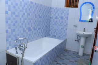 PrimeRose Hotel Mubende - 4