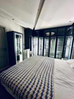 The Lavish Nest - 9