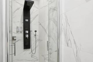 Elegant bright studio in prestigious 7th arrondissement - 9