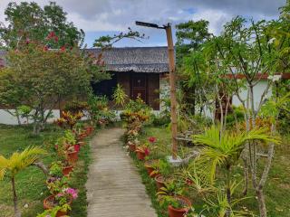 Novelyn's Seaview Villa - 0