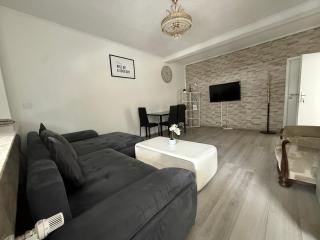 Schöne 2 Zimmer Appartment mit Bad und Küche Self- Check-in - 7
