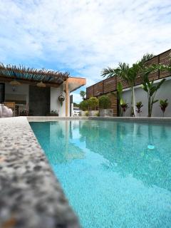 Villa ANSEJU Tranquillité, Jardin Tropical & 3 Chambres Spacieuses - 8