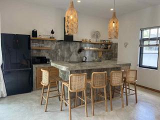 Villa ANSEJU Tranquillité, Jardin Tropical & 3 Chambres Spacieuses - 7