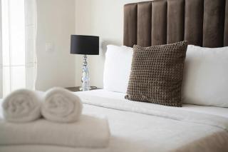 Comfortable Getaway Near the Beach - 1