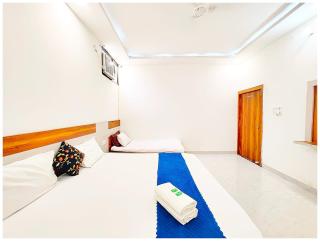 Hotel Shivanshi Palace Near Ramjanambhoomi 1100m - A Top Rated Hotel In Ayodhya - 9