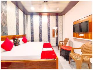 Hotel Shivanshi Palace Near Ramjanambhoomi 1100m - A Top Rated Hotel In Ayodhya - 6
