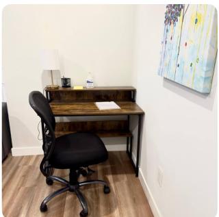 Homey Basement Suite by Gaudi - Calgary - 2