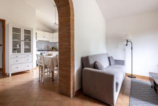 Oliveto Del Cantarello - 4