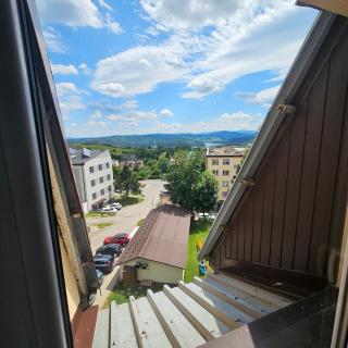 Słoneczny Apartament Panorama 5 7 z Widokiem na Jezioro i Góry - 8