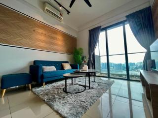 C2 OKR 2-11 pax Peaceful Comfort Home 7 min to MidValley - 2
