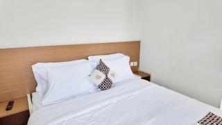 Damar Kusumo Exclusive Guest House - 7