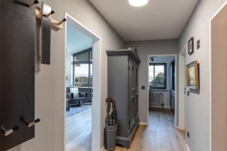 Designer-Oberstüberl mit Seeblick auf den Chiemsee & Alpenpanorama - 1