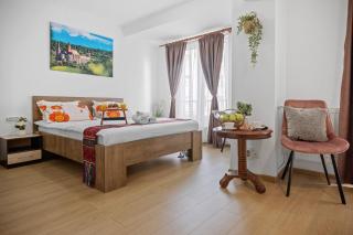 Traditional Romanian Apartment - 7