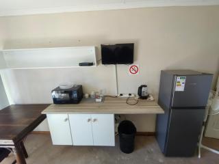 Lofdal Guesthouse - 4
