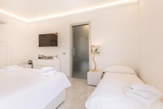 Relais Roma Beach - 4