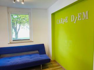 BB Crew House - 5