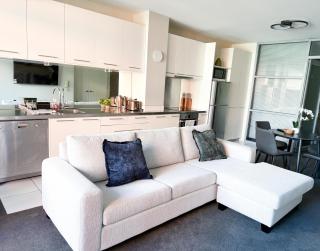 Elegant City Central Living - 0