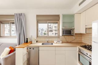 BreezHouse Yona Beach Residence - Tel Aviv - 3