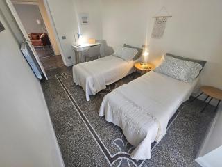 Bellissimo quadrilocale centro Arma di Taggia a 20 metri dalle spiagge - 8