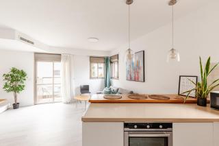 Breezhouse Mamad Yona Beach Residence - 5