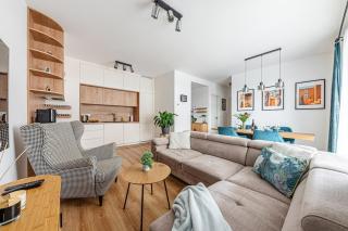 Zenit Horizon Residence with AC , Garage - 8