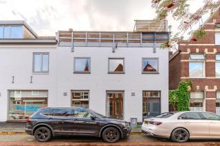 City & Trainhouse - 1
