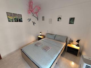 GUESTHOUSE SHARED with HOST - 7