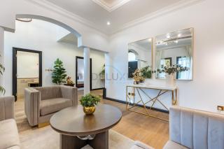 Premier Beachside Villa with Community Pool Access, Perfectly Located Near Nakheel Mall, the Monorail, and Aquaventure Waterpark, Canal Cove, Palm Jumeirah by Deluxe Holiday Homes - 4